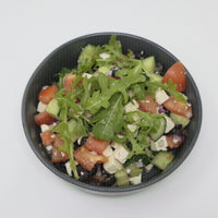 Melonsalat med mozzarella, mynte, hvedekerner og rucola